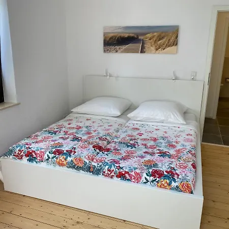 Neu!!! Netflix!!! Schöne Ferienwohnungen im grünen mit Top Ausstattung - nur 15 min bis Koblenz Eitelborn Exterior foto