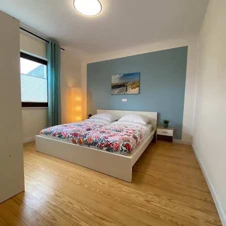 Neu!!! Netflix!!! Schöne Ferienwohnungen im grünen mit Top Ausstattung - nur 15 min bis Koblenz Eitelborn Exterior foto