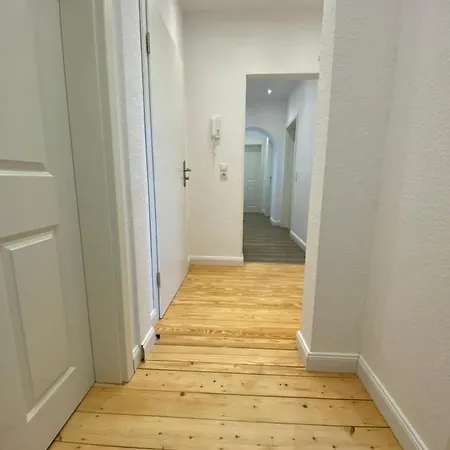 Neu!!! Netflix!!! Schöne Ferienwohnungen im grünen mit Top Ausstattung - nur 15 min bis Koblenz Eitelborn Exterior foto