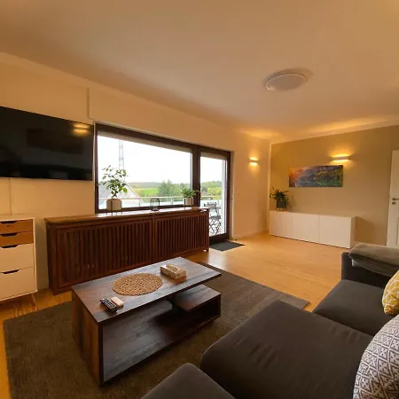 Neu!!! Netflix!!! Schöne Ferienwohnungen im grünen mit Top Ausstattung - nur 15 min bis Koblenz Eitelborn Exterior foto