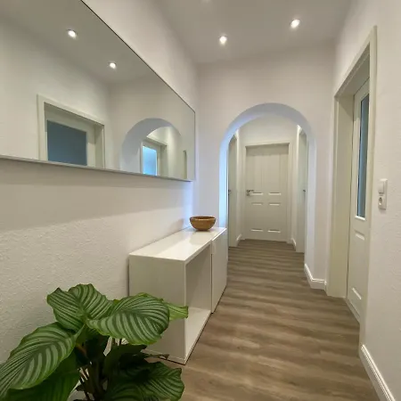 Neu!!! Netflix!!! Schöne Ferienwohnungen im grünen mit Top Ausstattung - nur 15 min bis Koblenz Eitelborn Exterior foto